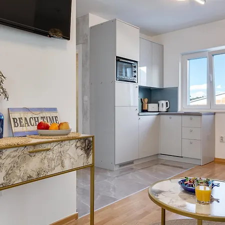 Apartment Luka Kali